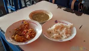 Olahan ikan tuna tahu tuna khas dr pacitan kini bisa anda dapatkan di jogja.tahu tuna bisa diolah dg cara digoreng maupun. Ayam Geprek Bu Nanik Ayam Geprek Lezat Dengan Campuran Kuah Tongseng Jogja