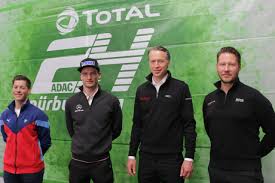Sollten für das rennen vom 3. Pressekonferenz Nitro Verlangert Vertrag Fahrer Gespannt Adac Total 24h Rennen Nurburgring