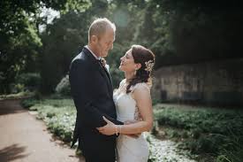 Für bräute mit kleinem budget, konsummüde und nachhaltigkeitsfreunde! Hochzeitsfotograf Fulda