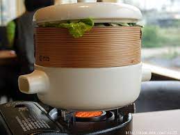 中壢 美食 素食也有南洋風 熱浪島南洋蔬食茶堂以特殊的南洋料理成功廣推素食 石永芳忘情之歌 udn部落格 tableware