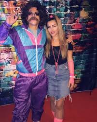 80er Jahre Outfit Selber Machen Funky Kostum Ideen Maskerix De In 2020 80er Kostum 80er Jahre Kostum Kostume Selber Machen