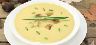 Kastaniensuppe Ein Herbstliches Rezept Mit Maroni Utopia De Rezepte Herbstliche Rezepte Suppen Und Eintopfe