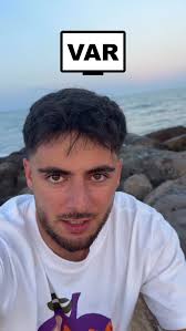 ¿Preferís el VAR de bajo coste o el normal?