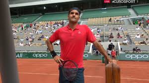 Federe bassetti colorate e divertenti ideali per colorare la tua camera da letto e per un regalo speciale. Roland Garros Time Violation A Roger Federer Furia Roger Contro L Arbitro Tennis Video Eurosport