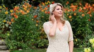 72 unternehmen mit dem suchbegriff mieten in stuttgart und der region ✓ die besten anbieter aus partybus mieten stuttgart. Exklusive Brautmode In Stuttgart Braut Tempel