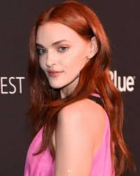 Considering going blonde? Find the right shade with these tips!