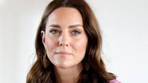 Kate Middleton ha voluto dare da sola la notizia della sua malattia (senza  William al fianco)