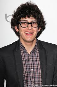 Is Robbie Really A Ventriloquist On 'Victorious'? — Here'S What We Know