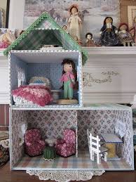 Karton Koliden Bebek Evi Yapimi 10marifet Org Bebek Evleri Barbie Furniture Bebek