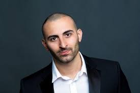 Century 21 Hollywood, 5827 Franklin Ave, Los Angeles, CA 90028, US