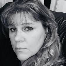 What are the amenities and rules at Port Burwell Campground?