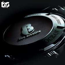 In Order To Help You Present A Logo Design Mockup To Your Client In A Super Polished Way We Ve Gathered The Back Wa In 2020 Watches Logo Logo Design Mockup Mockup Psd