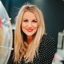 Audrey Hannah's Instagram, Twitter & Facebook