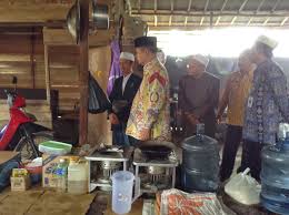 Perusahaan di lombok tengah banyak membuka lowongan pekerjaan dan membutuhkan banyak pekerja untuk berbagai posisi, segera dapatkan info lowongan kerja terbaru april 2021 di lombok tengah. Penggalangan Dana Bersama Bupati Kapuas Untuk Perbaikan Asrama Pondok Pesantren Al Amin