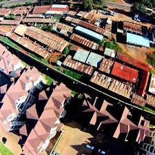 Kangemi is a suburb in kenya and has an elevation of 1839 metres. Kenya Pics Auf Twitter This Is Kangemi In Nairobi Kenya Typical Contrast Of The Rich Living Side By Side With The Poor Fightinequality