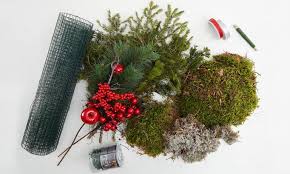 Wichtel Aus Tanne Und Moos Selber Machen In 2020 Basteln Weihnachten Selber Basteln Weihnachten Weihnachtsdeko Basteln Naturmaterialien