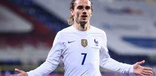 Mbaye niang, cheikhou kouyaté, kara mbodj, pape ndiaye souaré, ismaila sarr, diafra sakho 1 but. Top 10 Des Meilleurs Buteurs De L Equipe De France Football Fr