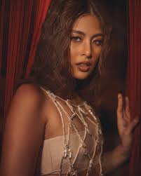 a little siren fantasy for tonight 🩶 #GMAGala2023 @dookieducay  @tiffanyandco @martinmbautista @delosreyesjason @markanthonyrosales  @qurator_studio @leanneledesma @stevencoralde @mimsqiu @belobeauty shot in  @admiralhotelmanila