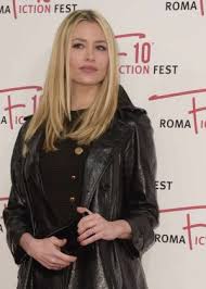 Età, altezza e carriera dell'attrice. 20 Best Photos Of Martina Stella Nayra Gallery