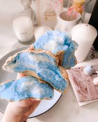 It's made by whipping egg whites and cream of tartar (or, in this case, corn starch and sugar) to get a soft but how does it taste? How To Make Cloud Bread The Dreamy Recipe That S Taking Social Media By Storm City Milano News