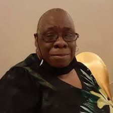 Angela Summerville's Instagram, Twitter & Facebook