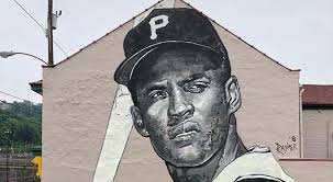 Roberto Clemente Mural by Jeremy Raymer