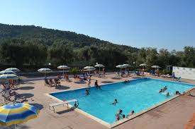 Case Vacanze Funno Delle Noci Di Peschici Fg Vacanze Campeggi E Case