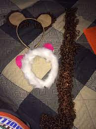 Diy Lion Ears And Tail Oh And Cat Ears Too Easy To Make And Super Cheap Made All For Under 10 Gifts Holiday Lion Ears Diy