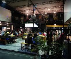 Bersama saya dalam perkongsian satu minit destinasi percutian di negeri perak. Makan Western Di The Bbq Garage Kamunting Perak