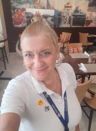 Saludos desde Panamá.....Soy guia turistica .italiana y vivo en  Panamá...hermoso pais!!!