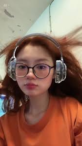 小丸子「mabel li👽」 (@mableli)