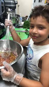 Hello everyone let me introduce...