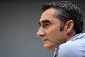 Life under ernesto valverde is still in it's early stages for barça, but already we can start to see some of the changes that the calm figure is trying to. Ernesto Valverde To Stay In Barcelona Dugout After Contract Extension Arab News
