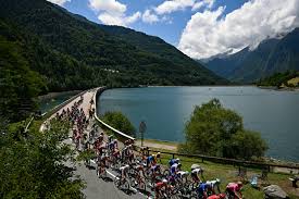 Elbi Ayşe videoları - Kısa elbise kazası izle