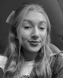 Elise Dougherty's Instagram, Twitter & Facebook