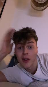 Melvin Caceres's Instagram, Twitter & Facebook