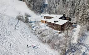 Explore reviews, photos & menus and find the perfect spot for any occasion. Bergheim Unterjoch Richtig Gemutlich Mit Platz Und Raum Fur Begegnung Im Allgau