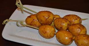 Bahan bahan yang digunakan seperti bawang merah, bawang putih, kunyit jahe, lengkuas, dan bahan bumbu lainnya. Resep Telur Puyuh Bumbu Kuning Untuk Makan Malam Okezone Lifestyle