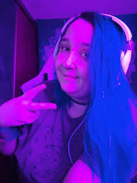 I'm looking for 7'4 🥷's