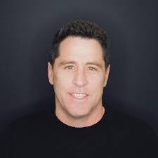 Scott Laidlaw's Instagram, Twitter & Facebook