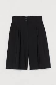 Noir bermuda en jean coupe carotte. Bermuda Ample Noir Femme H M Fr