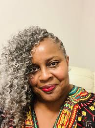 Embracing my Gray 🥴😆 I think 😆