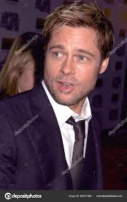 Brad Pitt Arrivals Assassination Jesse James Coward Robert Ford Premiere —  Stock Editorial Photo © everett225 #268121984