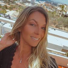 Always check your dog for ticks after a walk! Focus