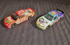 Price and other details may vary based on size and color. Absolute Auction Realty