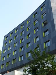 Das studentenwerk sieht dieses zusätzliche angebot nicht abschlussorientiert, das heißt, mit dem ziel, möglichst viele kredite zu vermitteln, sondern in der beratung der studierenden. Neues Studentenwohnheim Hasenherne Am Studentendorf Eingeweih Deutsches Studentenwerk