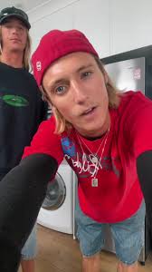 Andy Irons inspo fit 😎 #surftok #fypシ #australia #ootd #vintagesurf