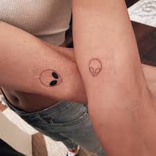 I interviewed several artists and attended several tattoo expos over the course of maybe 7 years to find the right artist that i could communicate…. Mytattoo Com Tattoos In Folie Packen Wie Lange
