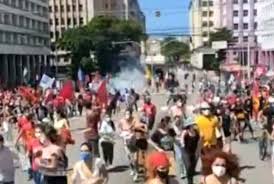 Manifestação contra o governo de jair bolsonaro, em campinas — foto: Dgz11pxv6vx1um