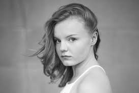 Adam Sandler movie reviews & film summaries